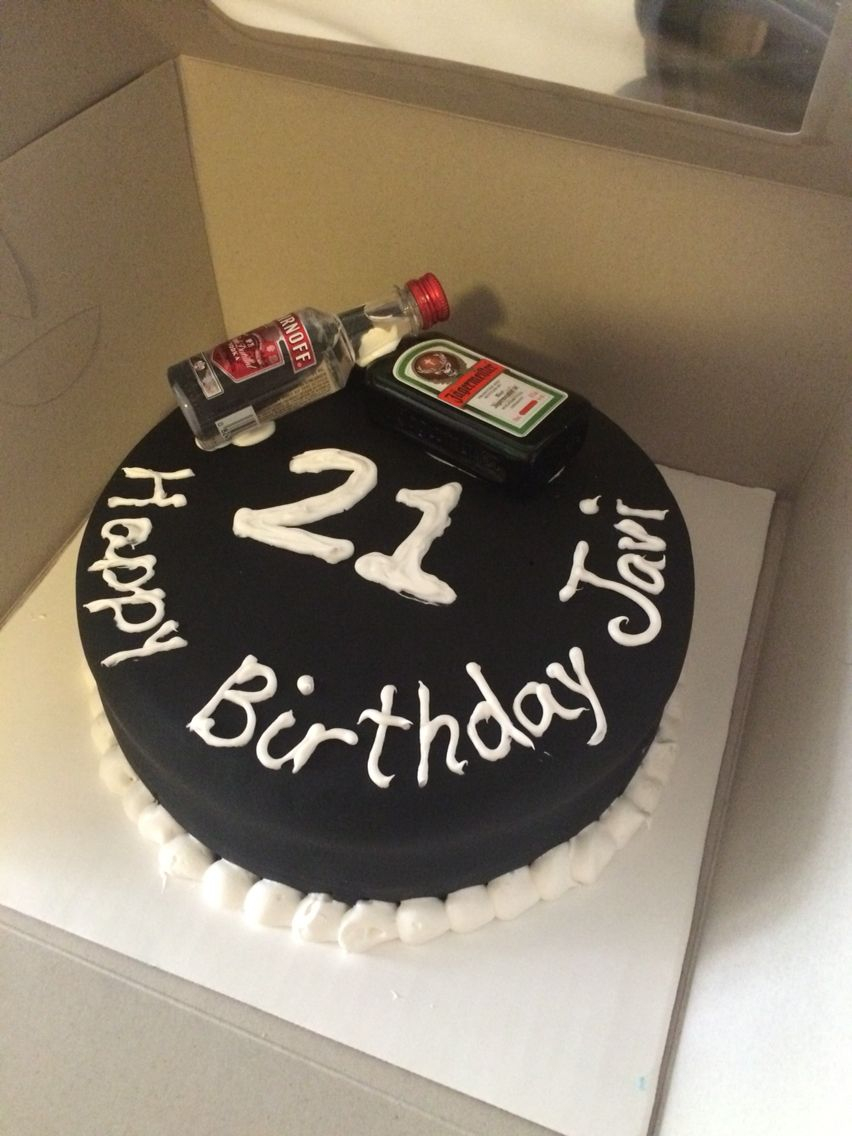 21St Birthday Cakes For Him Simple But Nice Cake For Guys 21st Birthday Baking Pinterest