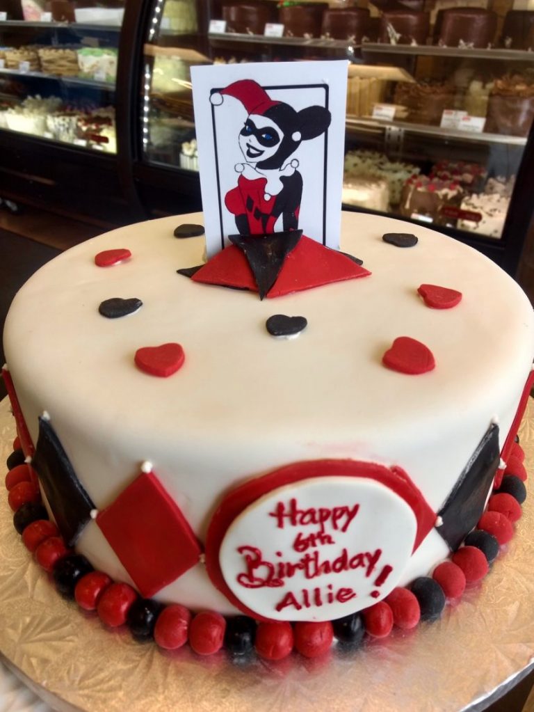 Harley Quinn Birthday Cake Harley Quinn Birthday Cake Goodies Winnipeg Bakery 