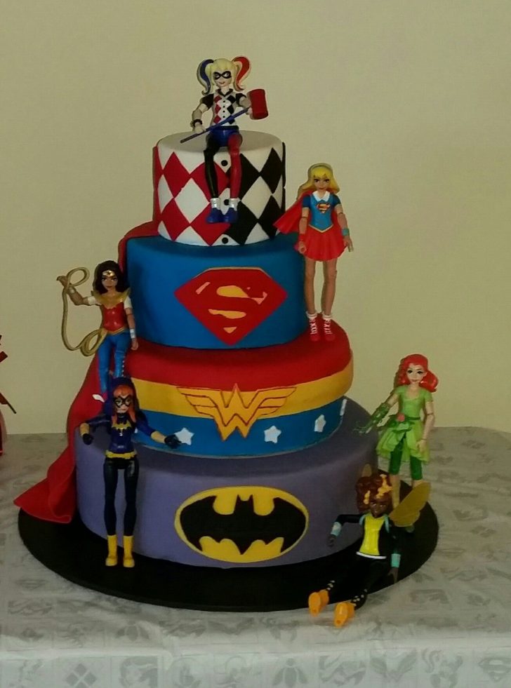 Harley Quinn Birthday Cake Superhero Dc Comics Girls Harley Quinn ...