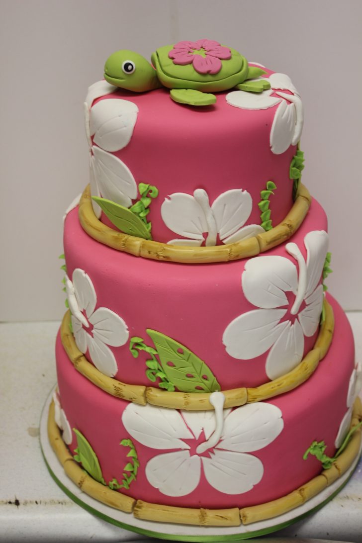 Hawaiian Birthday Cake 9 Hawaiian Flower Themed Birthday Cakes Photo ...