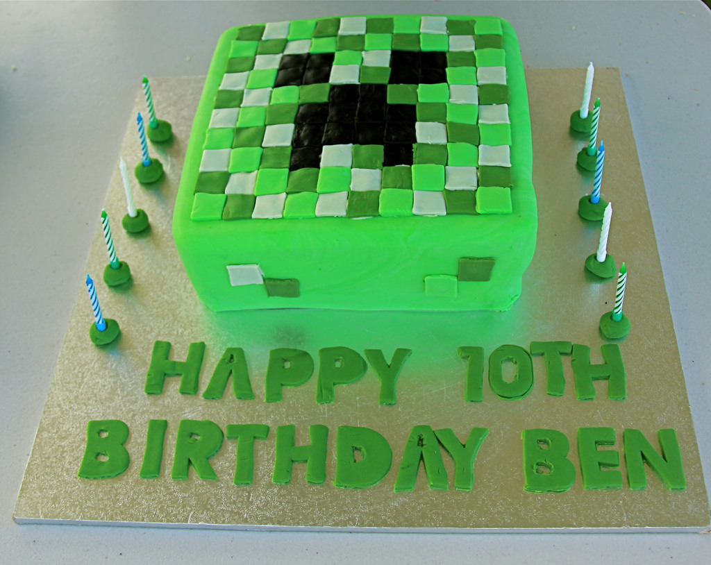 32+ Elegant Photo of Minecraft Birthday Cake - birijus.com