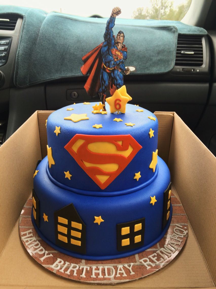 Superman Birthday Cake Superman Birthday Cake With Fondant Decorations Things Ive Done