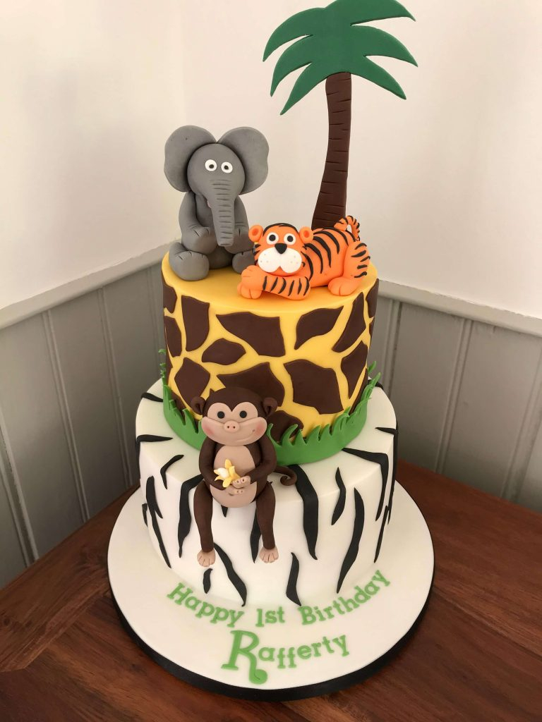 Themed Birthday Cakes Zoo Themed Birthday Cake Sweet Cake Bites ...